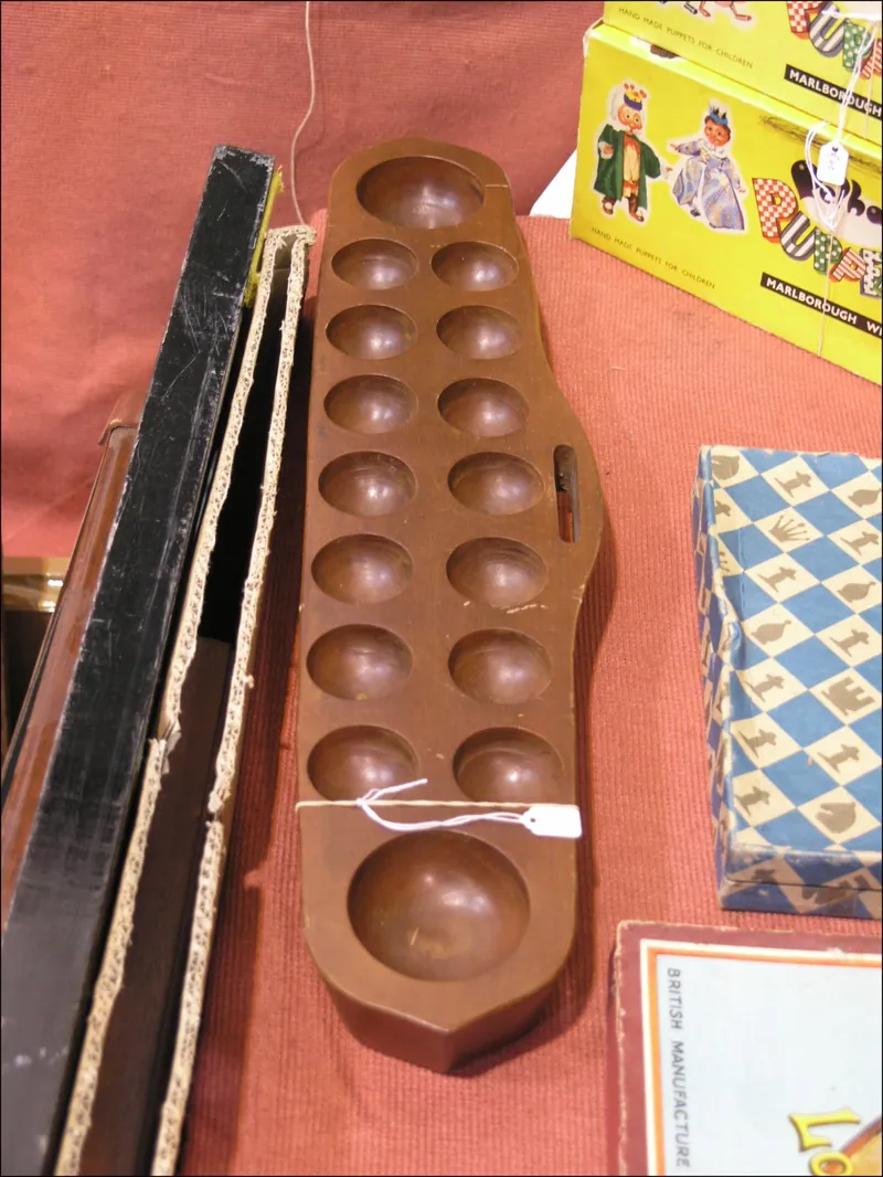 Bàn Mancala trưng bày tại hội chợ SPIEL 2007 ở Essen.